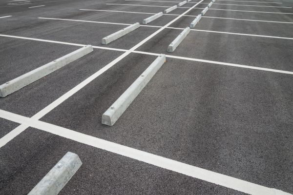 Asphalt Parking Lot Repair in Yukon
