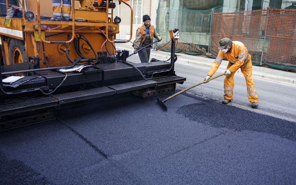 Asphalt Overlaying in Yukon